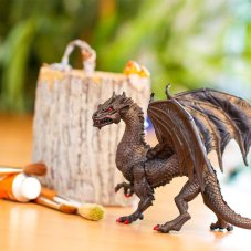Safari Ltd. Figurka - Drak soumraku