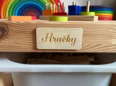 Obdélníkové štítky