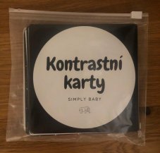 uzaviratelny sacek na kontrastni karticky s kartickami