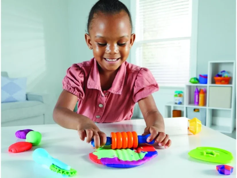 Learning Resources - Hmatové nástroje Helping Hands - nářadí na modelínu