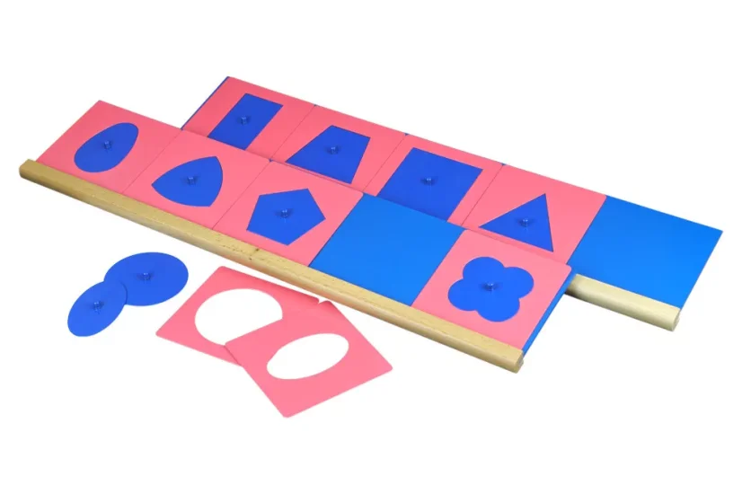 Moyo Montessori Kovové útvary