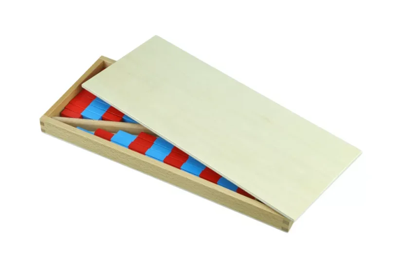 Malé červeno-modré tyče