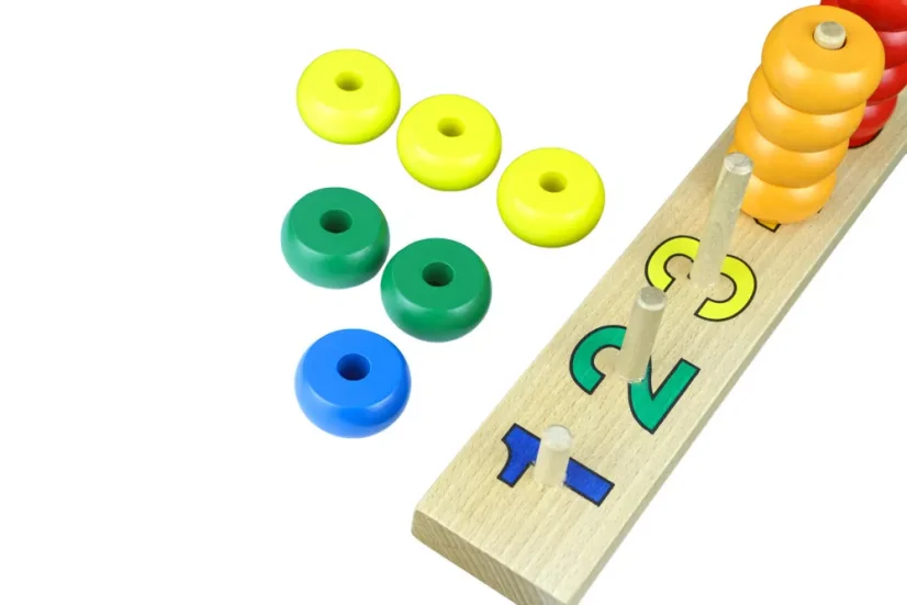 Tyčky s barevnými kruhy na počítání