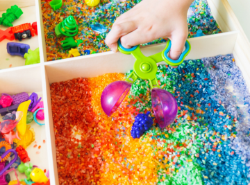 Sensory play aneb Smyslohrátky. Co to je, a k čemu jsou dobré?
